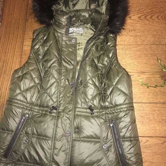 Michael Kors Jackets & Blazers - NWOT MICHEAL KORS VEST